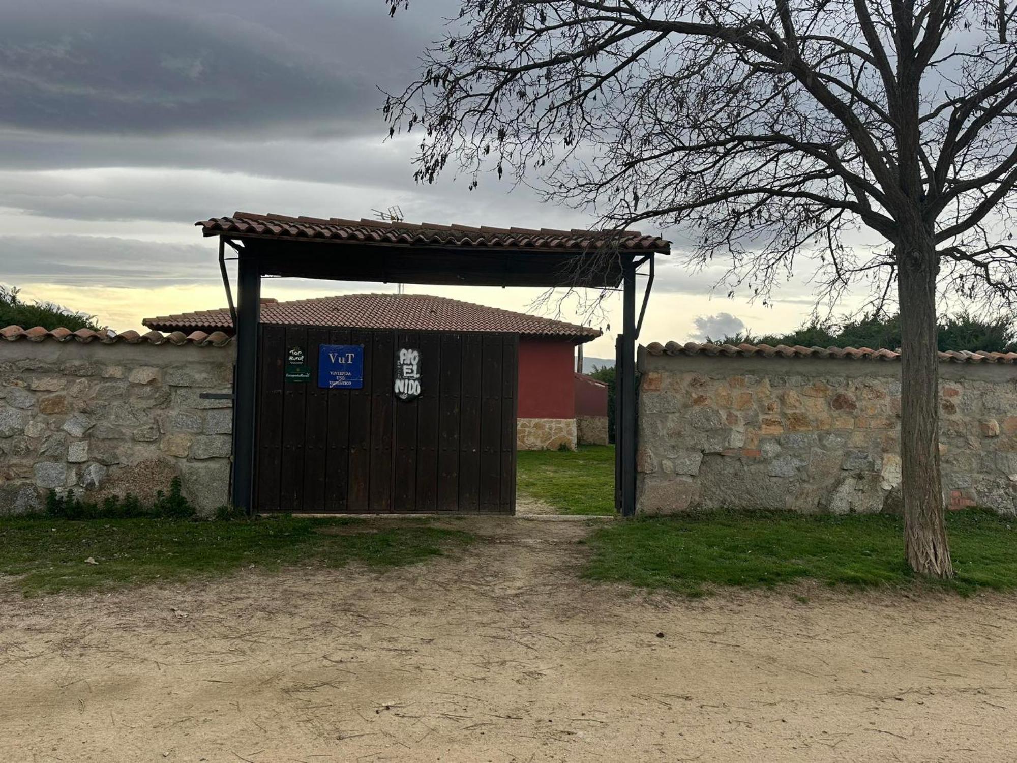 Vivienda De Uso Turistico El Nido Casa de hóspedes La Serrada Exterior foto