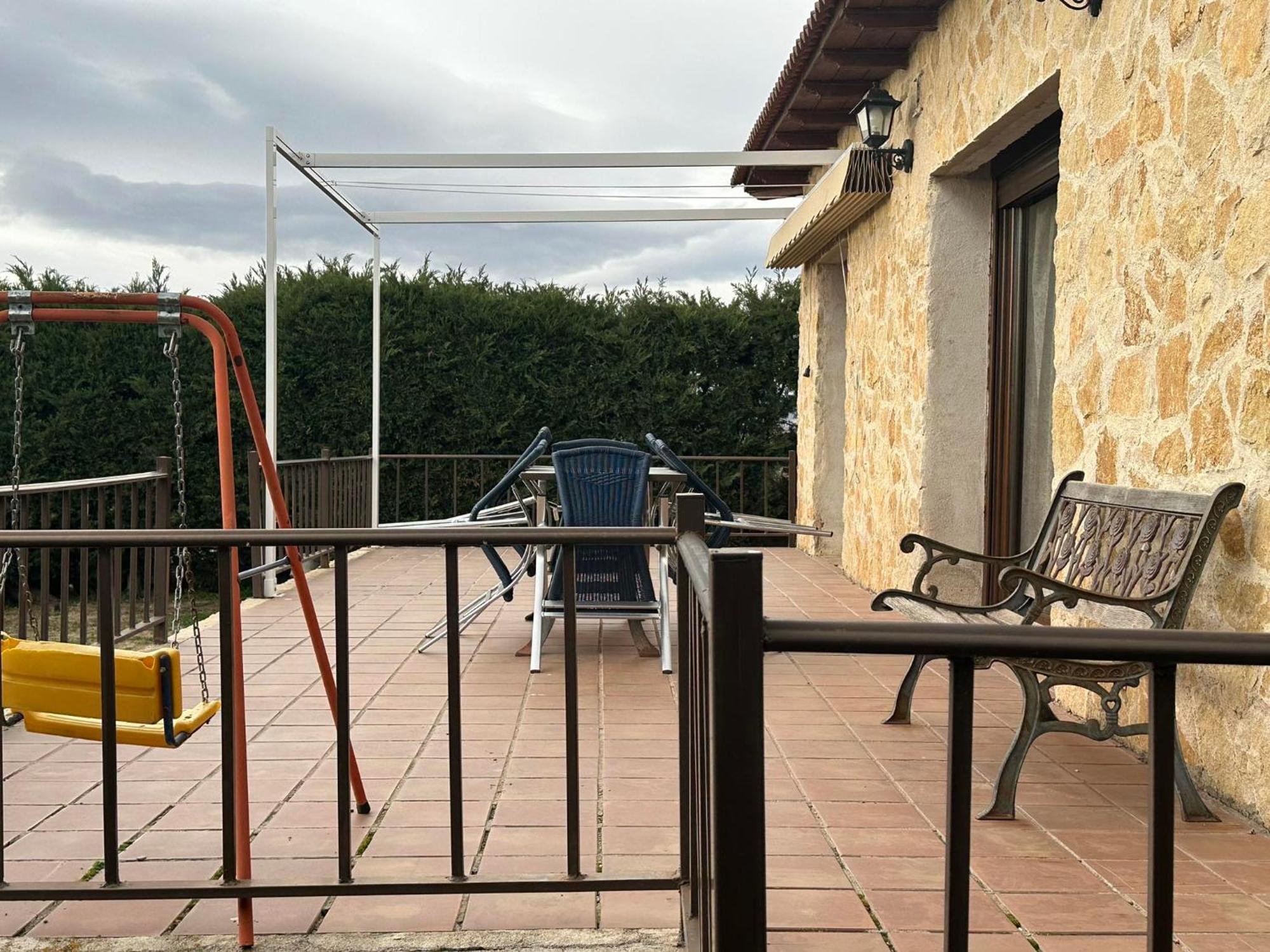 Vivienda De Uso Turistico El Nido Casa de hóspedes La Serrada Exterior foto
